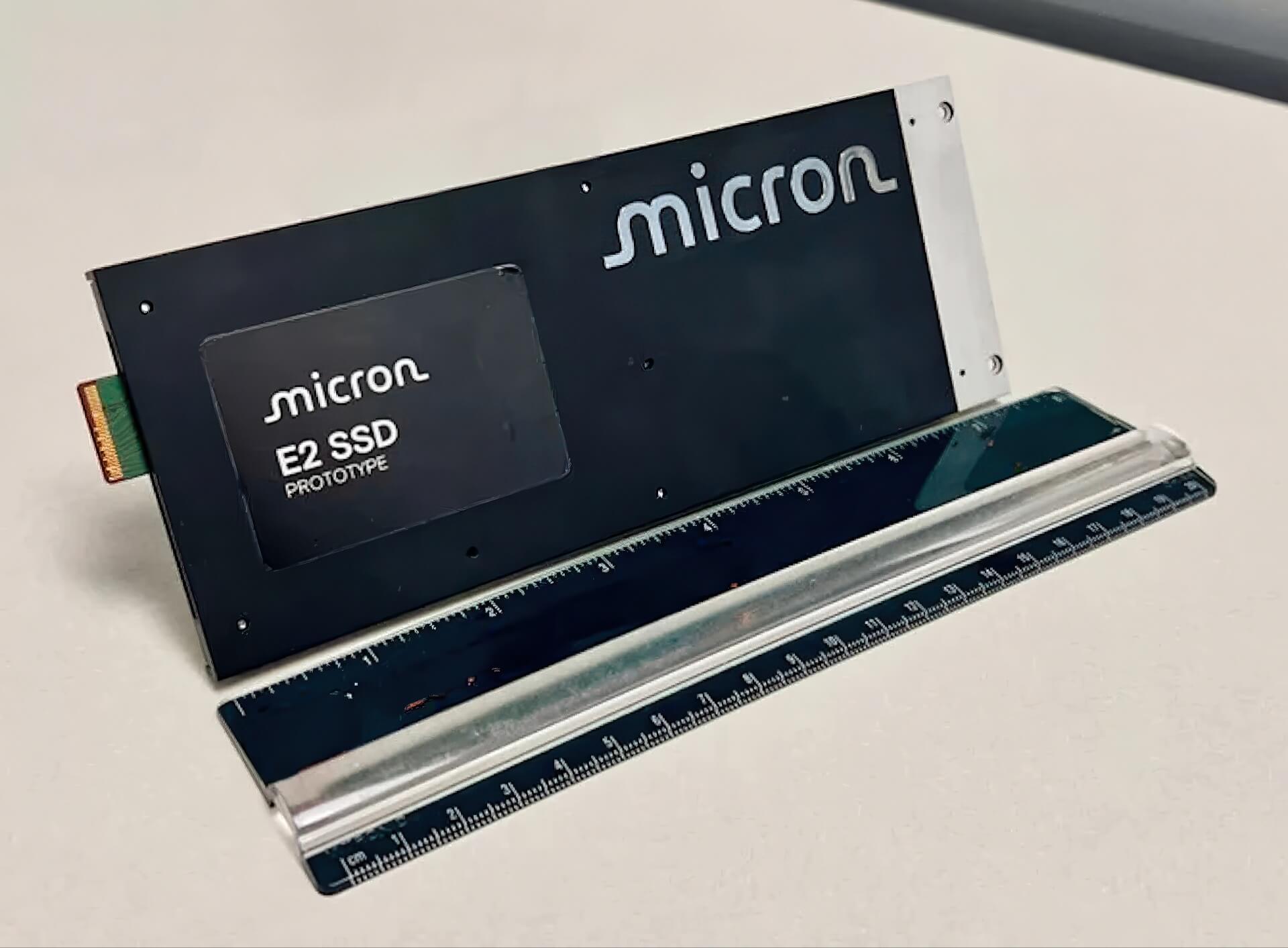Ổ SSD E2 thế hệ mới: Dung lượng 1 Petabyte trong kích thước nhỏ gọn