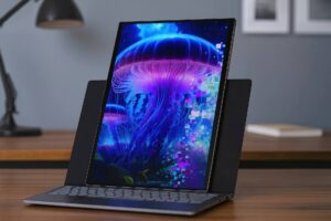 Lenovo Project Pivo Làm Mới Thiết Kế Laptop Với Màn Hình Xoay Linh Hoạt Featured