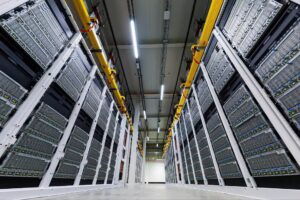 Microsoft đặt Mục Tiêu Vượt Qua Nvidia Trong Cuộc đua Trung Tâm Dữ Liệu Ai Featured