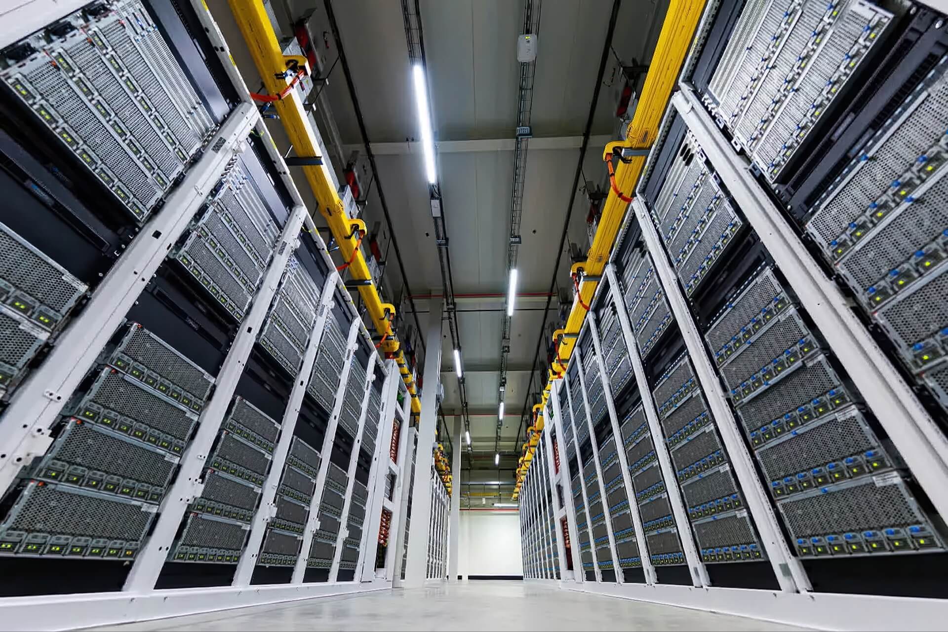 Microsoft đặt Mục Tiêu Vượt Qua Nvidia Trong Cuộc đua Trung Tâm Dữ Liệu Ai Featured