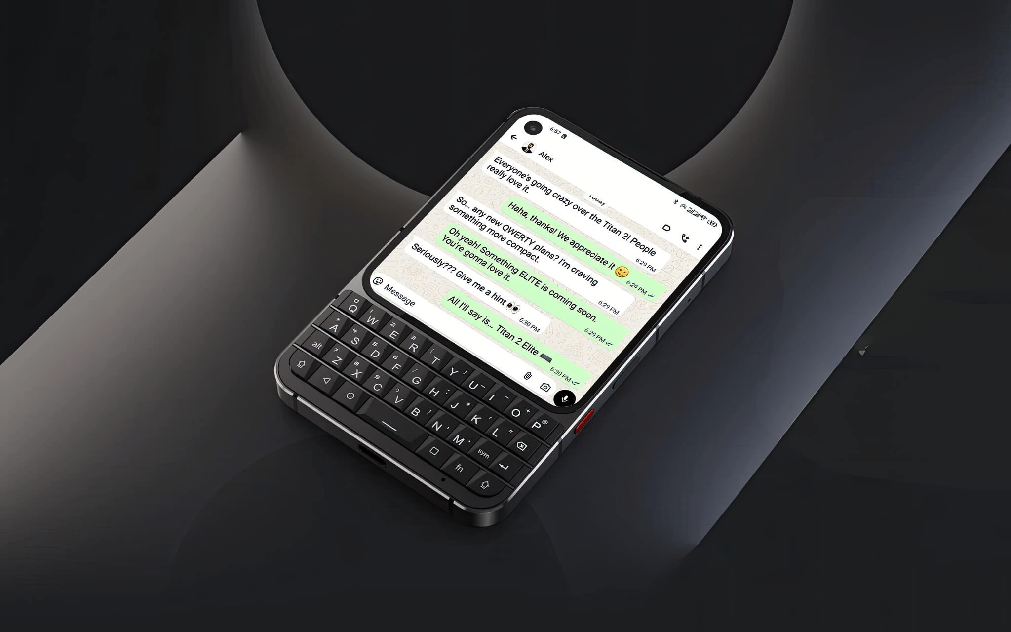 Clicks Communicator và Unihertz Titan 2 Elite - Sự trở lại của bàn phím Blackberry vật lý