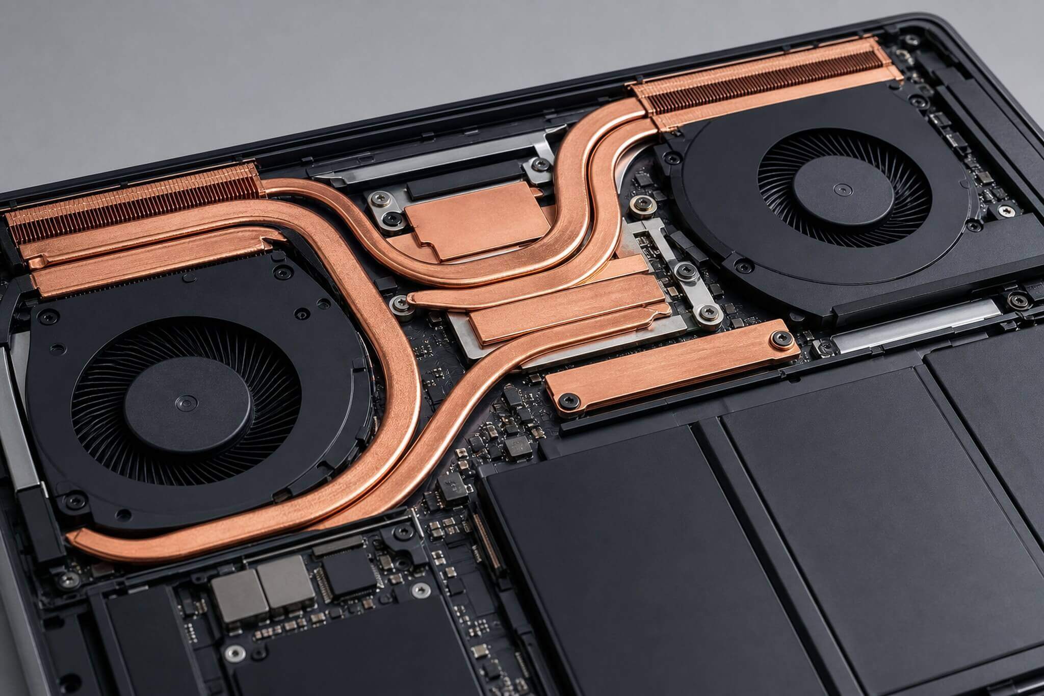 Heatpipe laptop vs Vapor chamber? Đó là gì? Và cái nào tốt hơn?