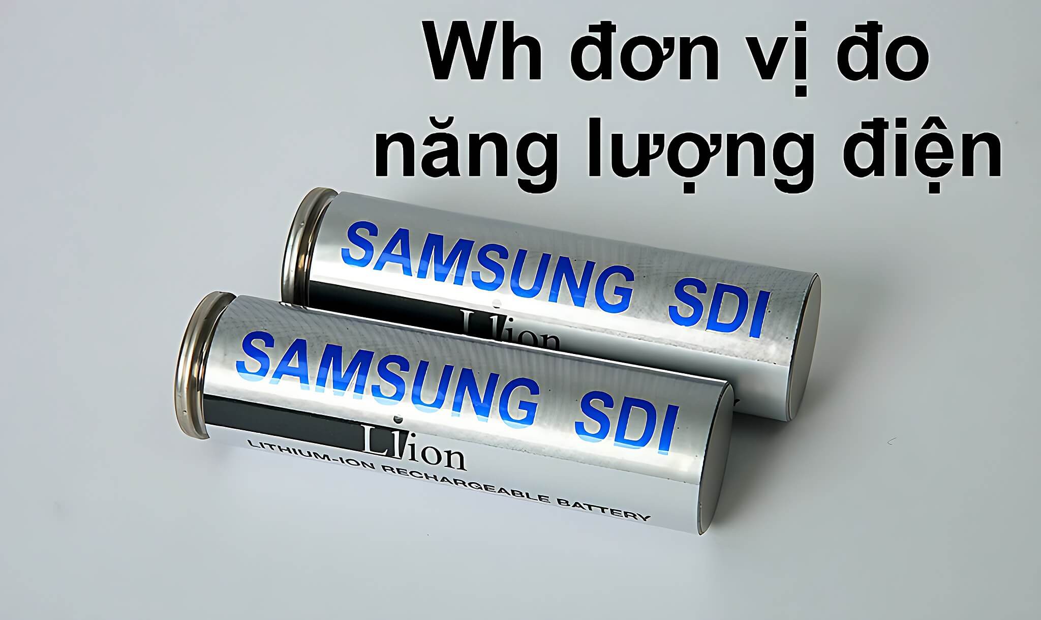 Minh họa cách quy đổi Wh và mAh để so sánh dung lượng pin laptop
